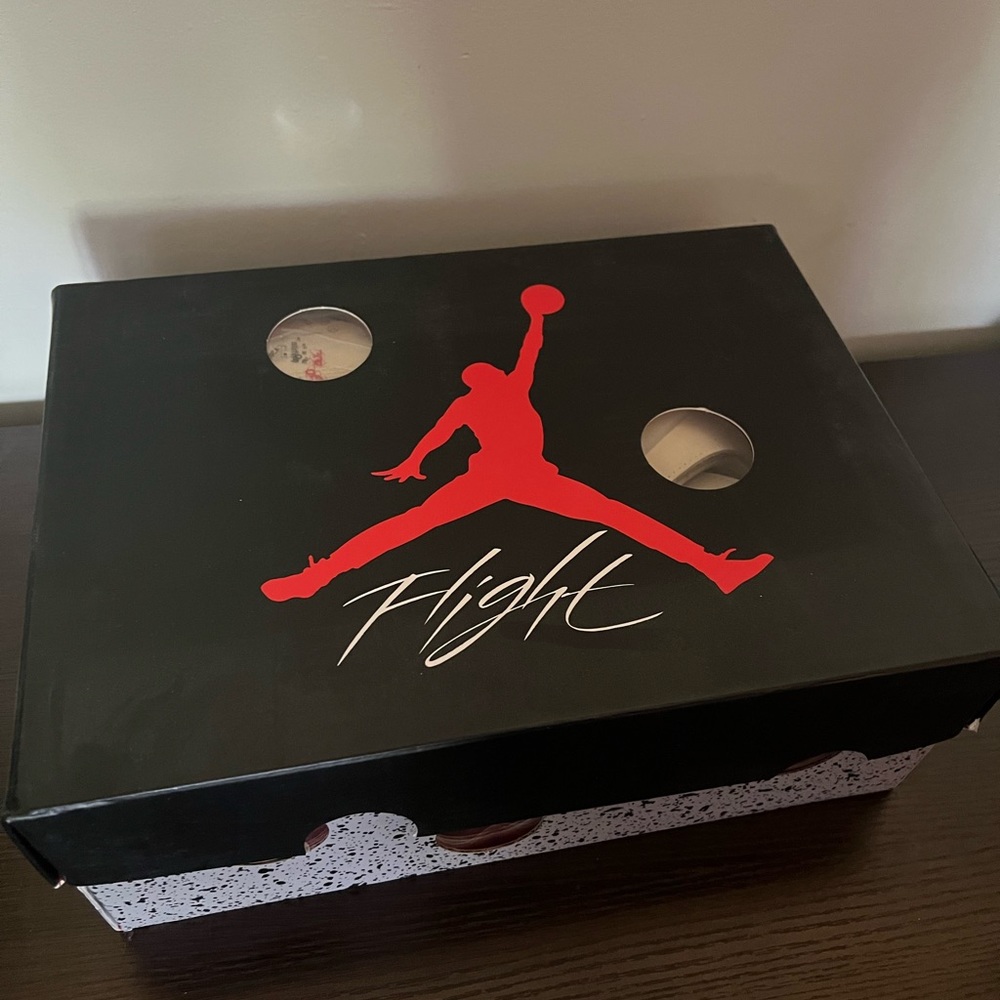 Off-White 4s - Picture 7 of 8